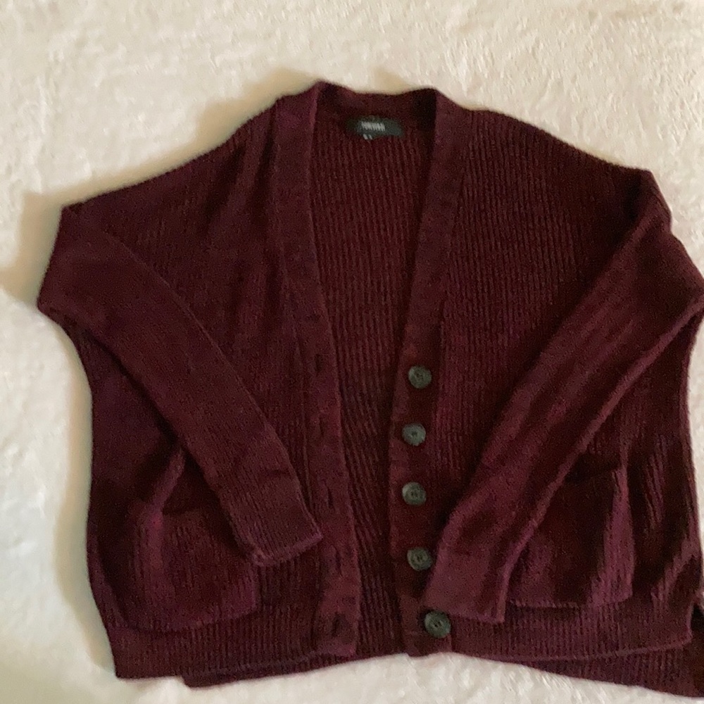 Knit cardigan